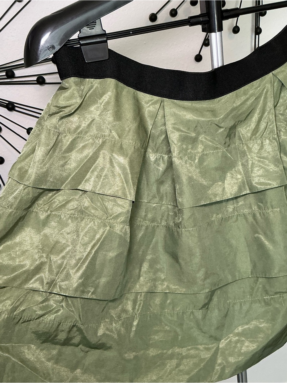 Olive Green Tiered Mini Skirt Size Large - Picture 2 of 3
